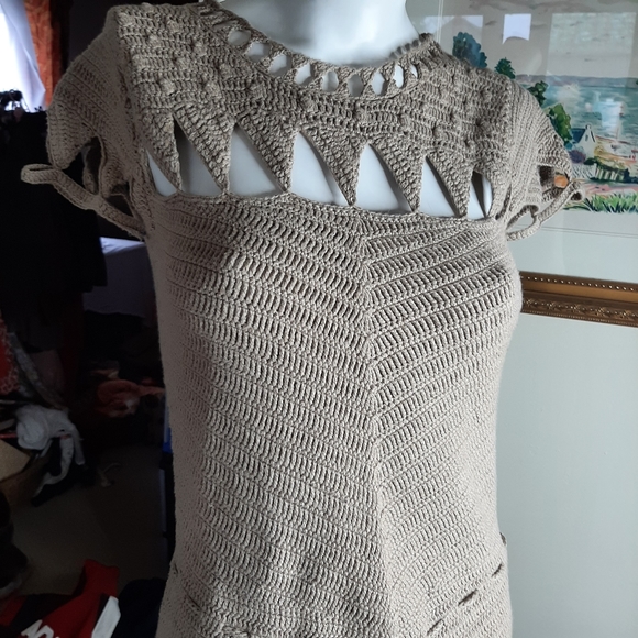 Mike Gonzalez Crochet Dress - Picture 3 of 10